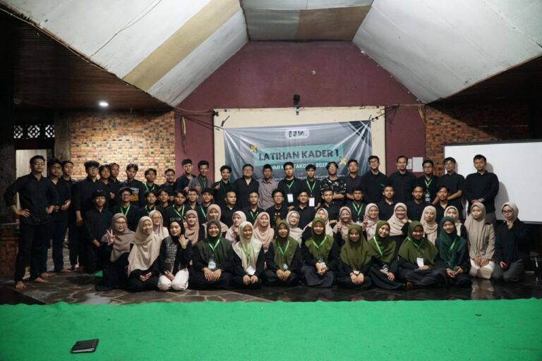 Menakar Relevansi HMI di Era Disrupsi: HMI KOMFAKDISA Sukses Gelar LK-1 2025