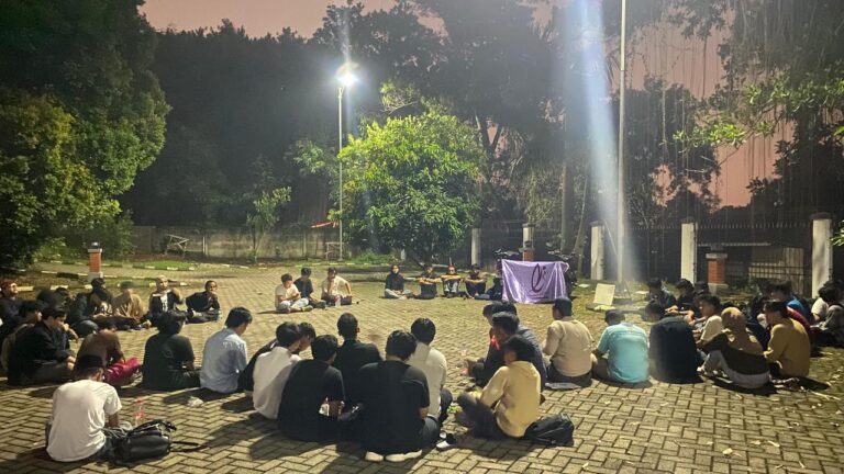 Lintasan Kalam Ciputat Gelar Diskusi; Pelopor Semangat Santri se-Ciputat